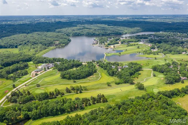 $375,000 | 31261 Willow Court, Foristell, MO 63348