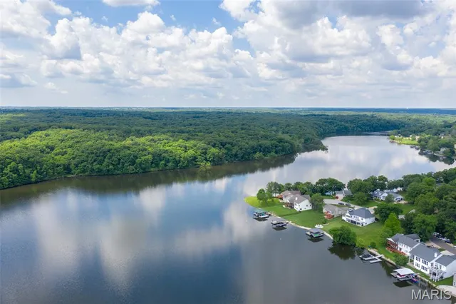 $375,000 | 31261 Willow Court, Foristell, MO 63348