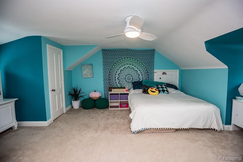 275 Barden Road Bloomfield Hills, MI 48304 - Photo 22 of 38
