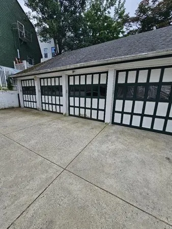 $1,450 | 626 South Main Street, Unit 3 SOUTH, Fall River, MA 02721