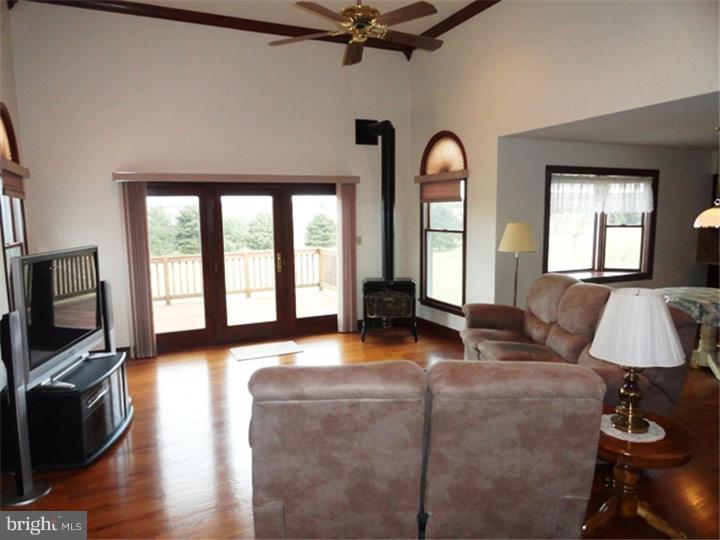 1940 County Line Road Barto, PA 19504 - Photo 8 of 23 Great Room
