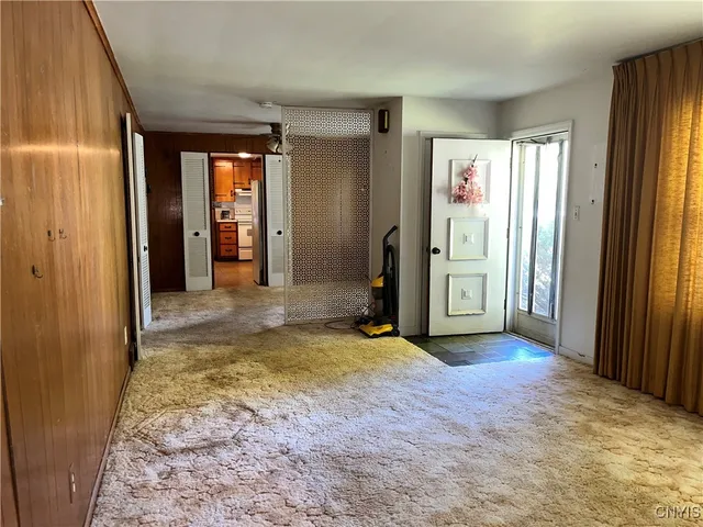 $170,000 | 2 Catlin Avenue, Paris, NY 13456