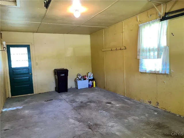 $170,000 | 2 Catlin Avenue, Paris, NY 13456