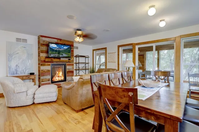 $1,125,000 | N2215 Highway 188, Lodi, WI 53555