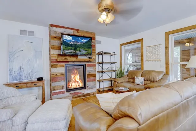 $1,125,000 | N2215 Highway 188, Lodi, WI 53555