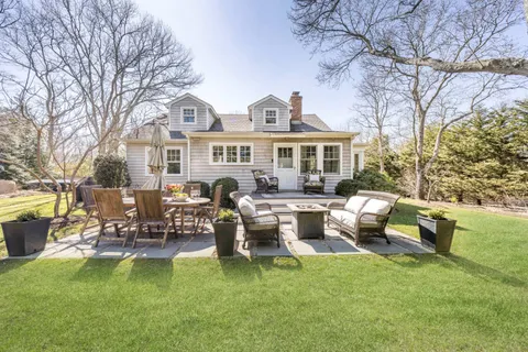 $1,995,000 | 114 Harrison Street, Sag Harbor, NY 11963
