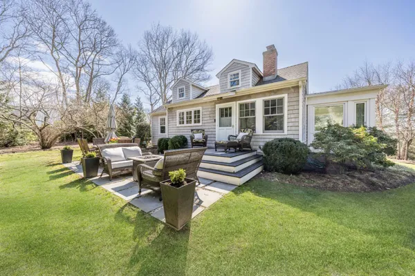 $1,995,000 | 114 Harrison Street, Sag Harbor, NY 11963