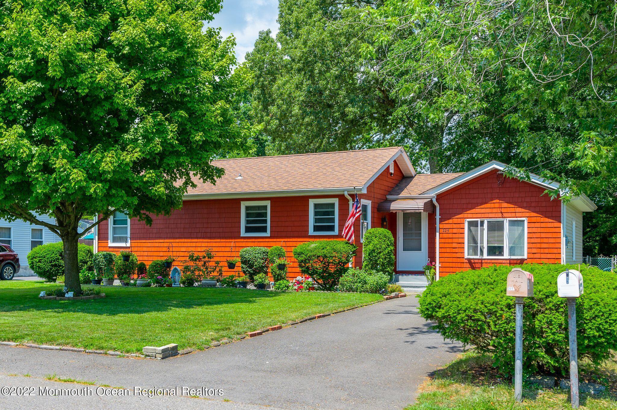 225 Eastham Road Point Pleasant, NJ 08742 - Photo 12 of 25 gdNCSXWF