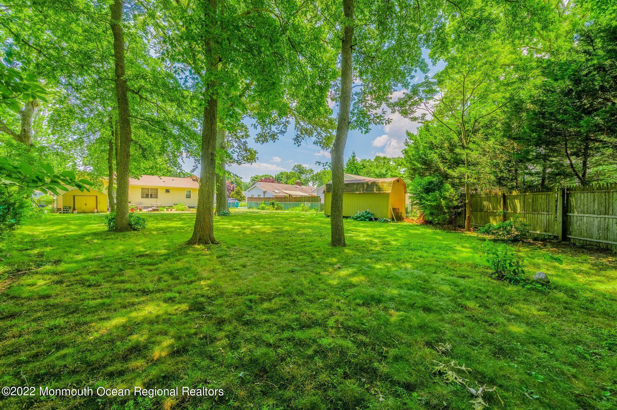 225 Eastham Road Point Pleasant, NJ 08742 - Photo 5 of 25 AFZZ6pAI