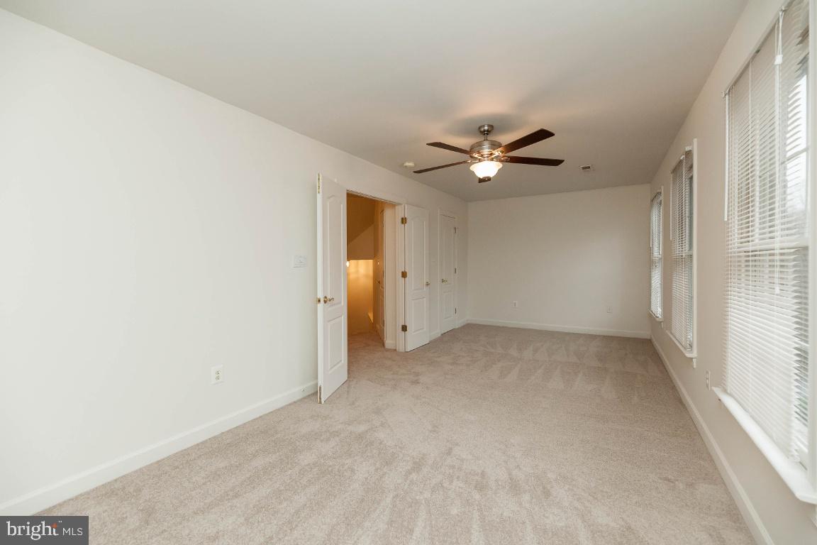 137 Rees Place Falls Church, VA 22046 - Photo 22 of 48