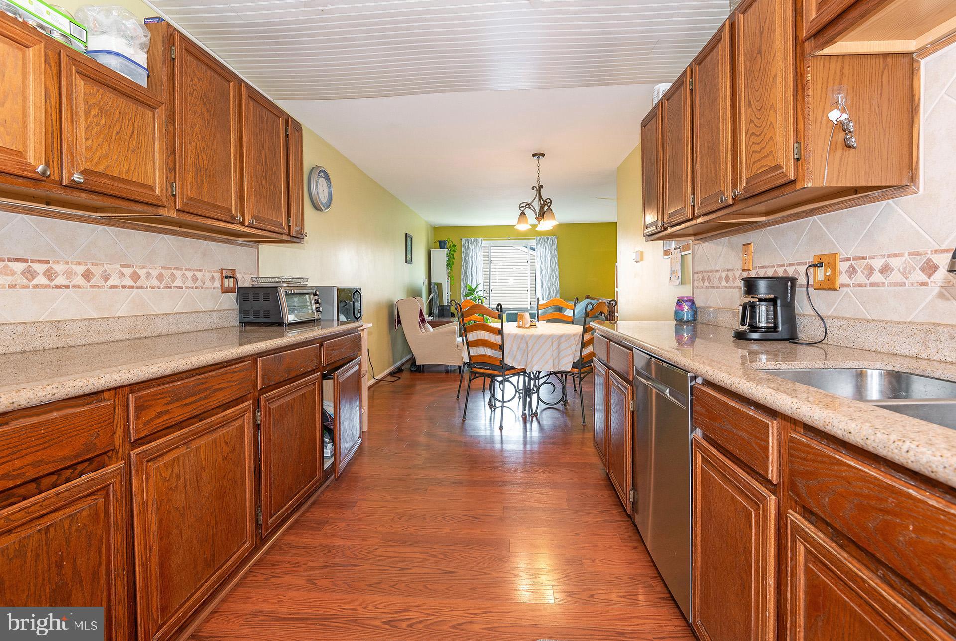2318 Westport Lane Crofton, MD 21114 - Photo 3 of 5