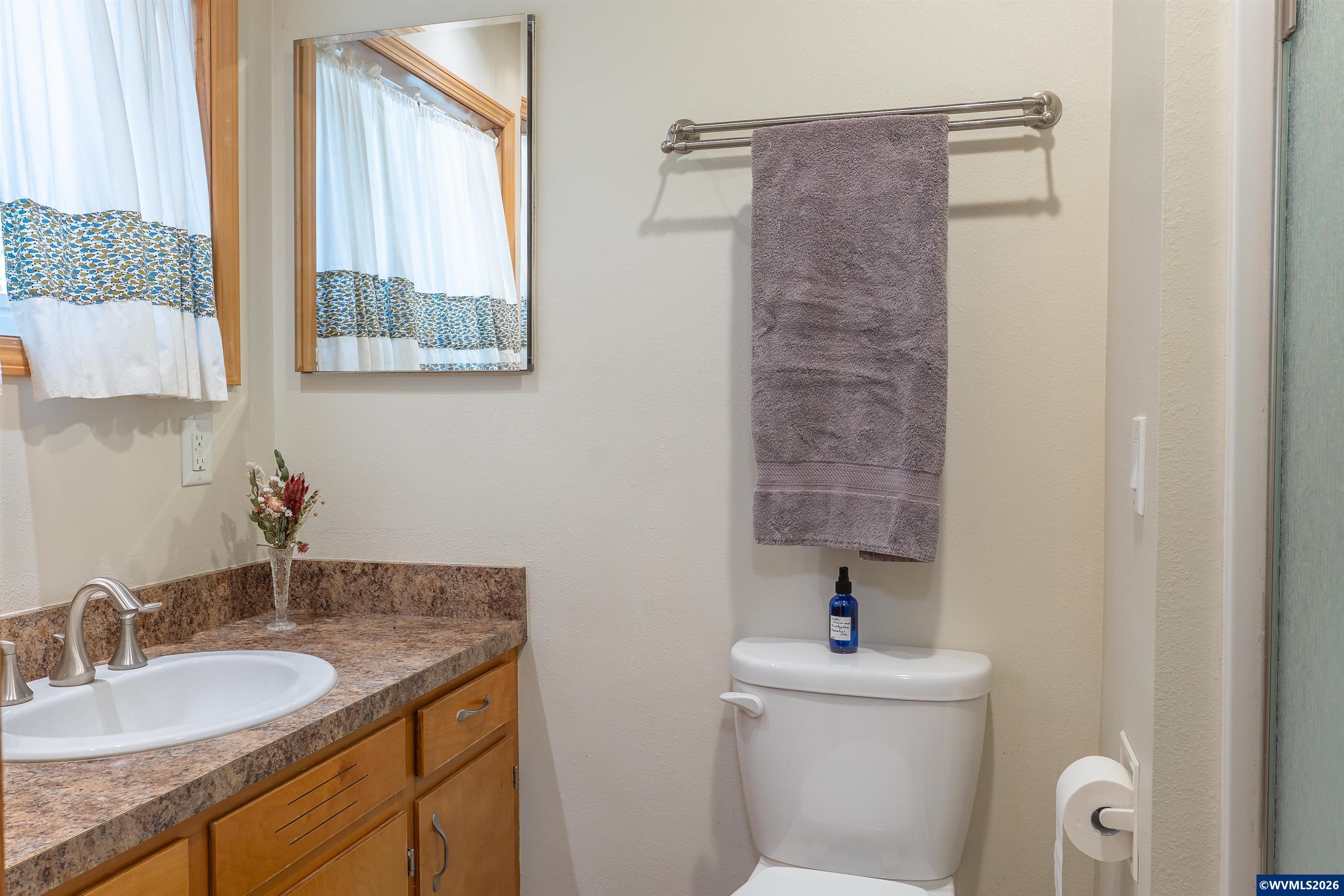 2981 Northwest Sunny Lane Albany, OR 97321 - Photo 23 of 40