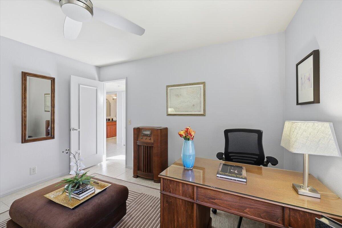 200 East Racquet Club Road, Unit 2 Palm Springs, CA 92262 - Photo 13 of 56 17-6E3A9054