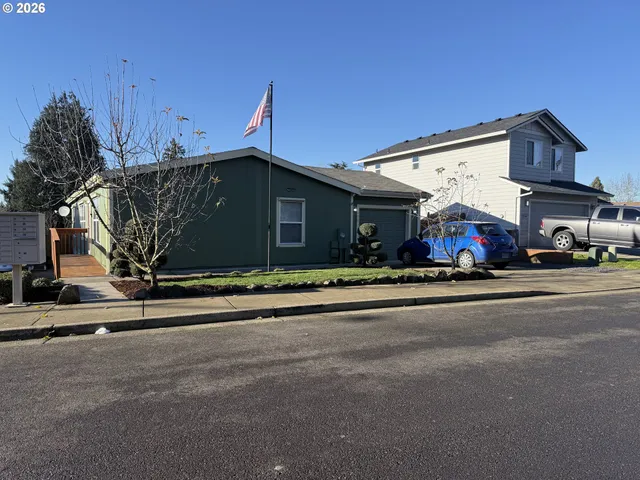 $399,900 | 902 Adams Street, Lafayette, OR 97127