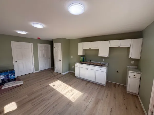 $1,000 | 243 Northwest 14th Street, Linton, IN 47441