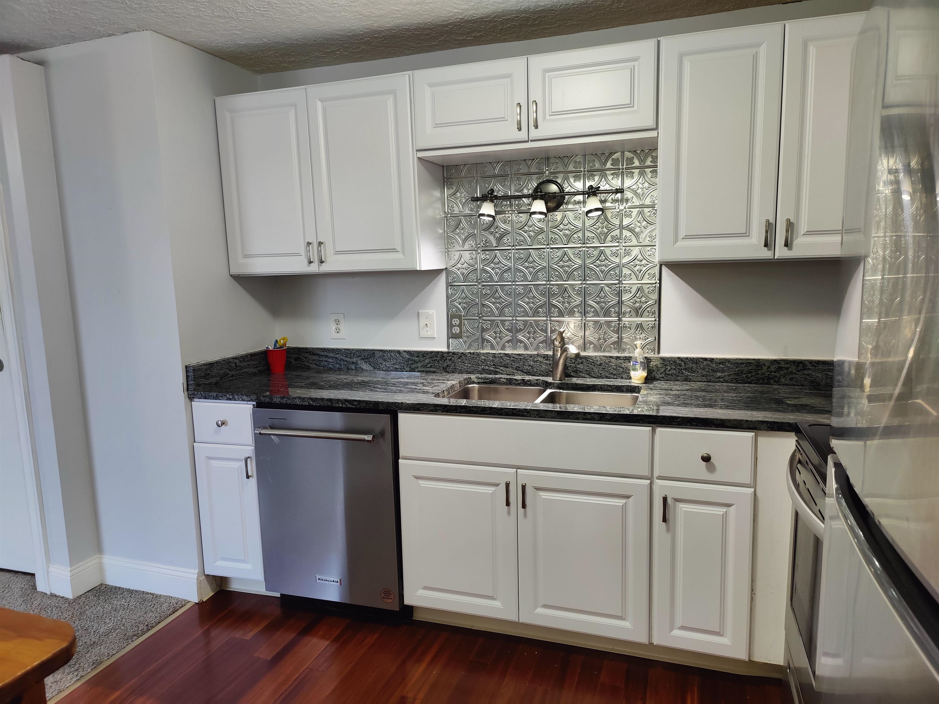 55 River Road, Unit 5B Manchester, NH 03104 - Photo 3 of 12