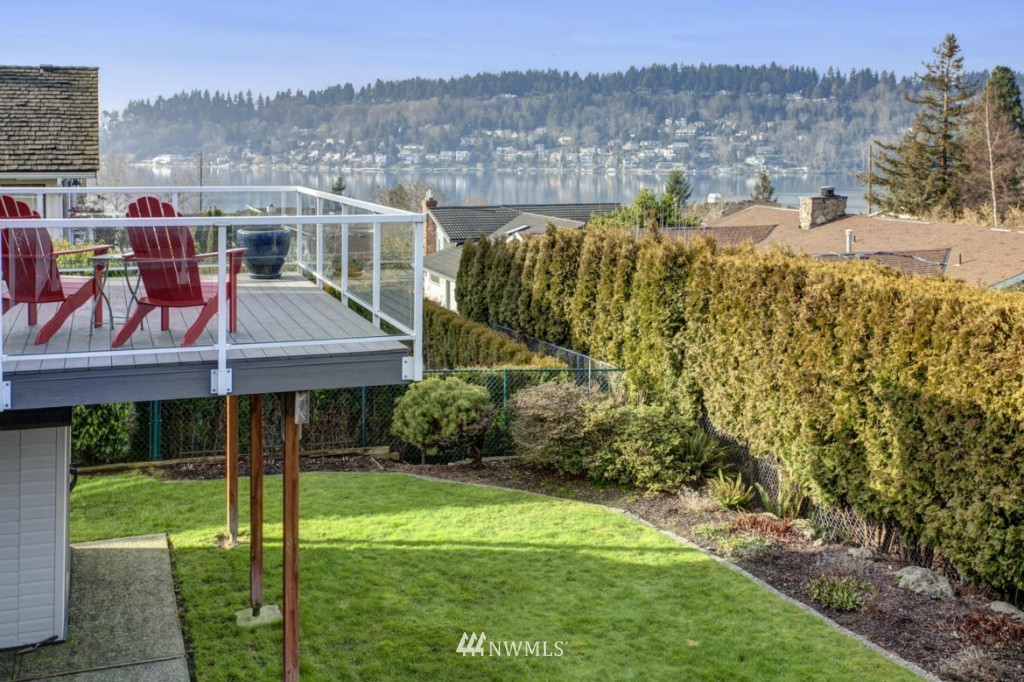 1216 North 38th Street Renton, WA 98056 - Photo 2 of 21