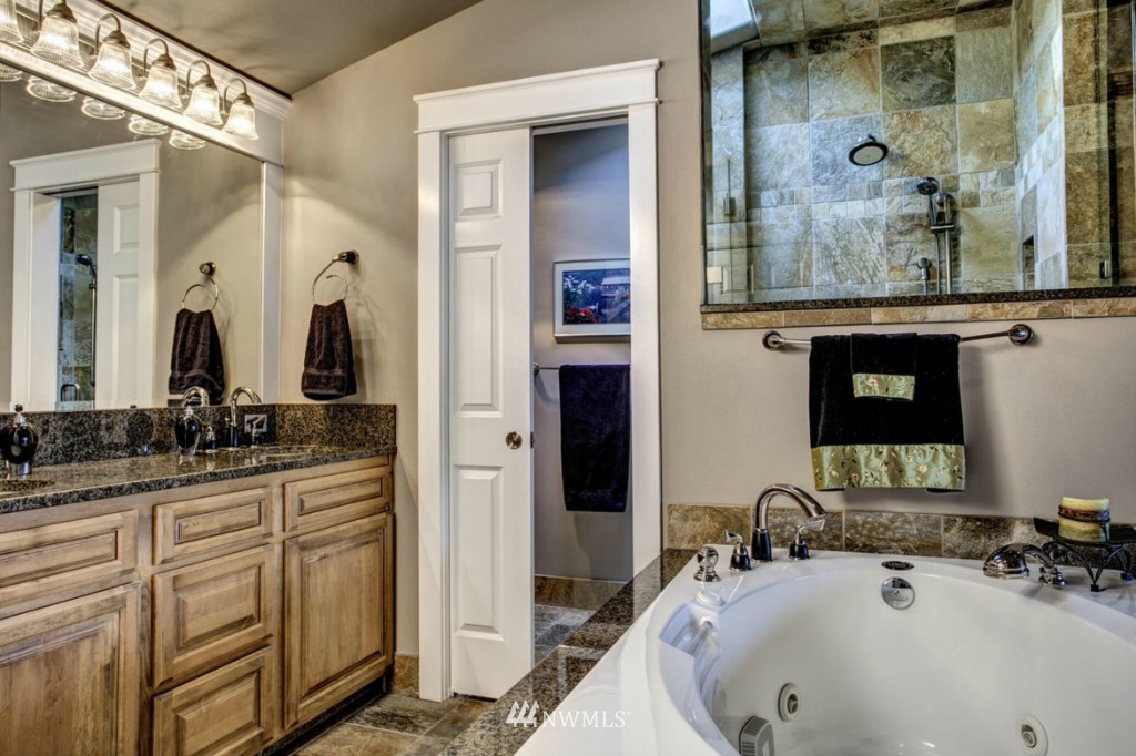 1216 North 38th Street Renton, WA 98056 - Photo 14 of 21