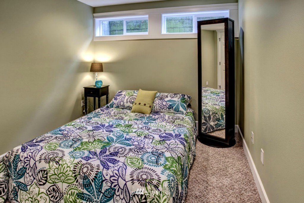 1216 North 38th Street Renton, WA 98056 - Photo 19 of 21