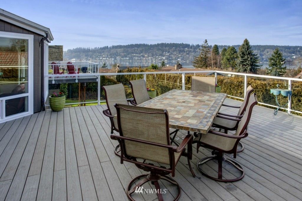 1216 North 38th Street Renton, WA 98056 - Photo 4 of 21