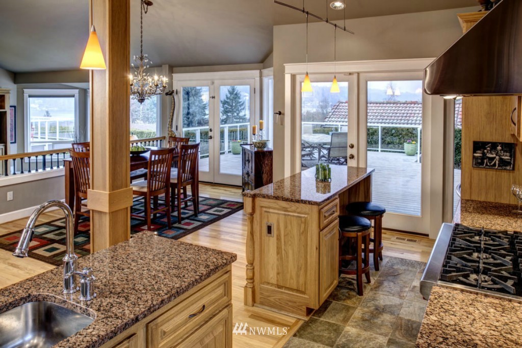 1216 North 38th Street Renton, WA 98056 - Photo 8 of 21