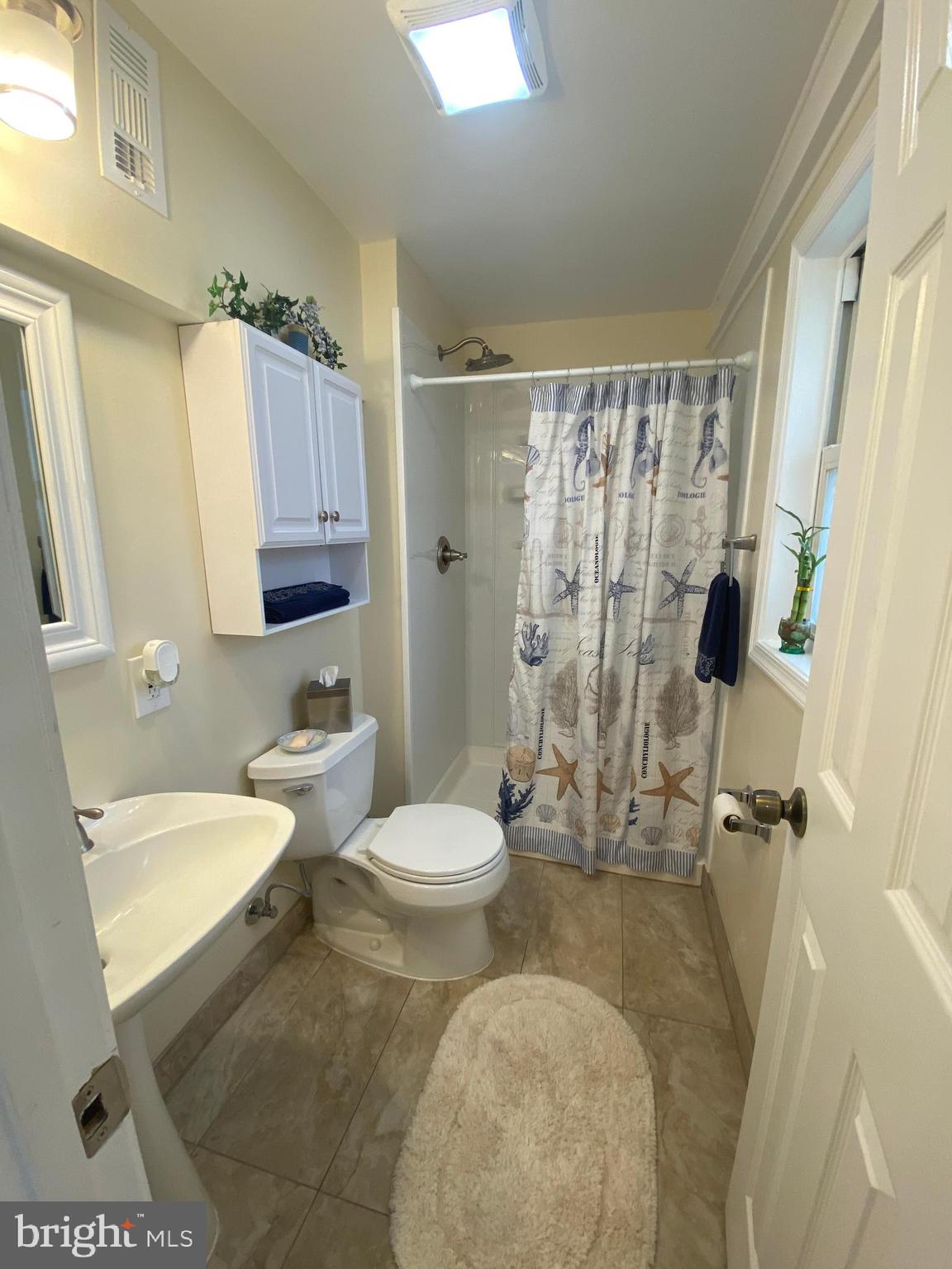 2725 Randolph Road Silver Spring, MD 20902 - Photo 16 of 48 Full bath 1