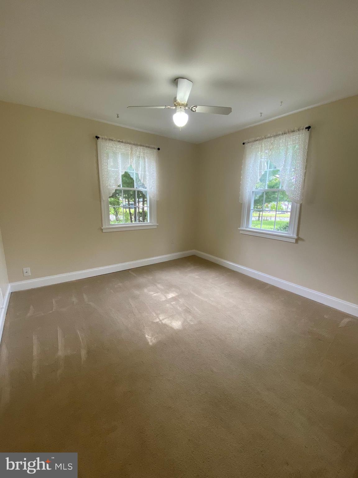 2725 Randolph Road Silver Spring, MD 20902 - Photo 18 of 48 Bedroom 2
