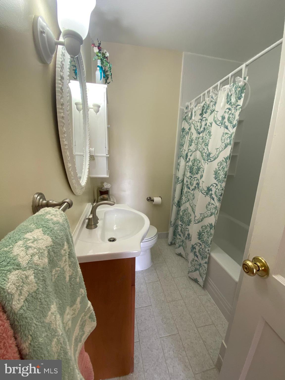 2725 Randolph Road Silver Spring, MD 20902 - Photo 21 of 48 Full bath 2