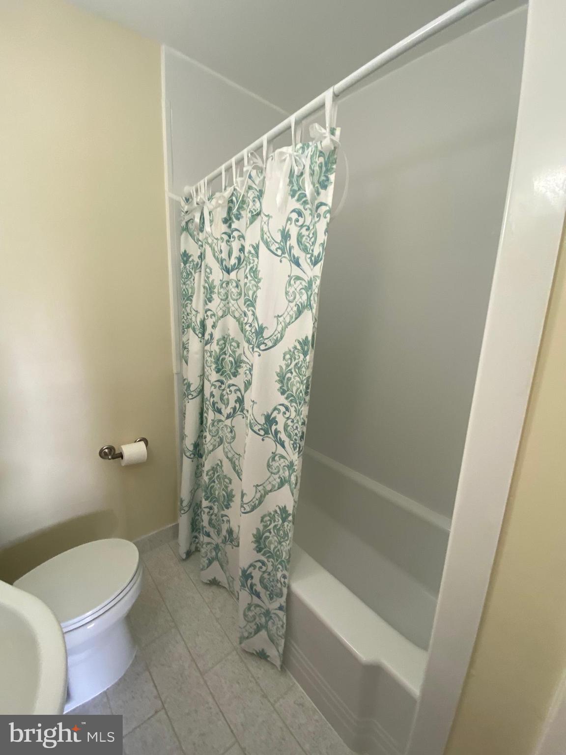 2725 Randolph Road Silver Spring, MD 20902 - Photo 22 of 48 Full bath 2