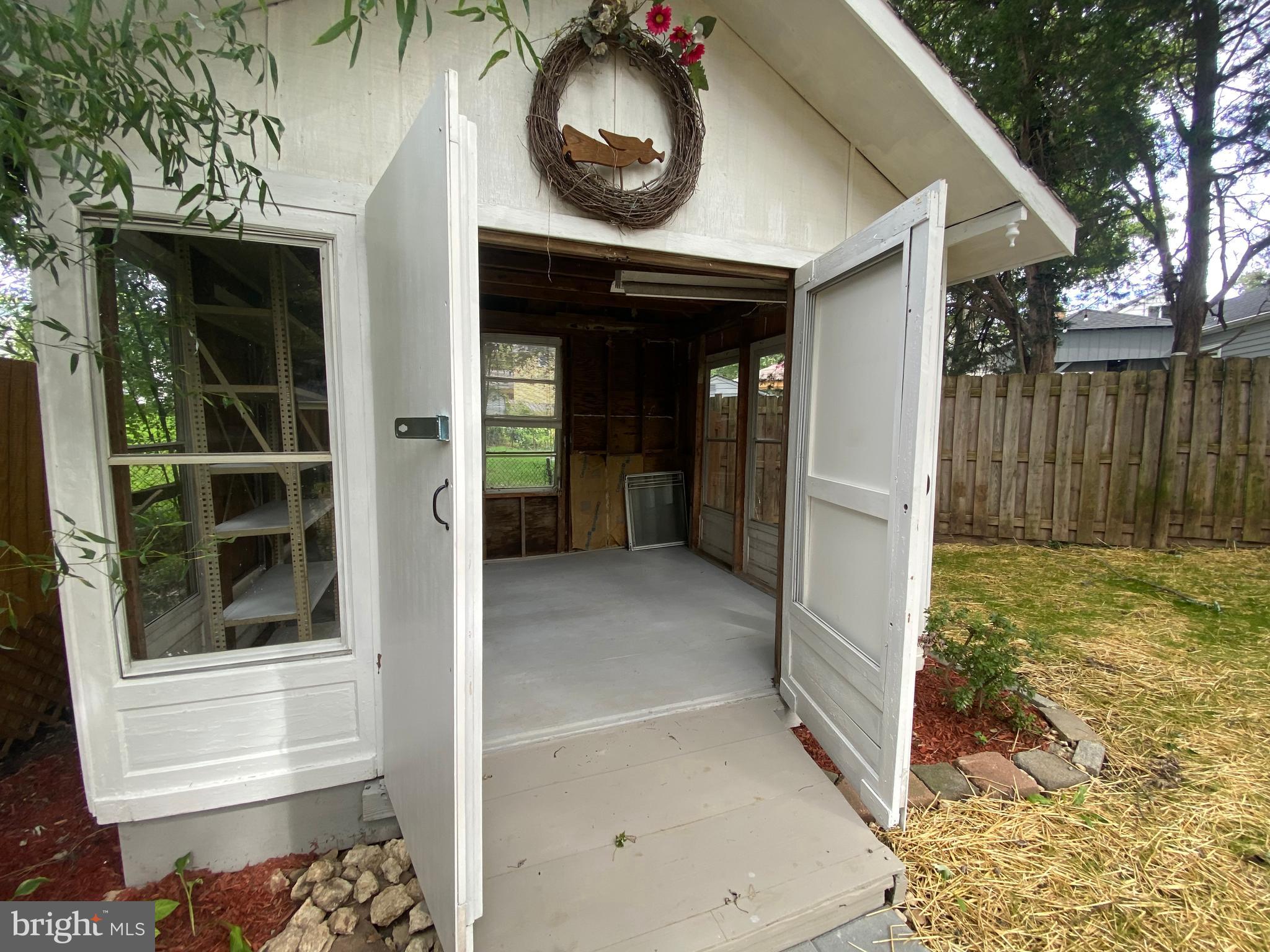 2725 Randolph Road Silver Spring, MD 20902 - Photo 37 of 48 Shed