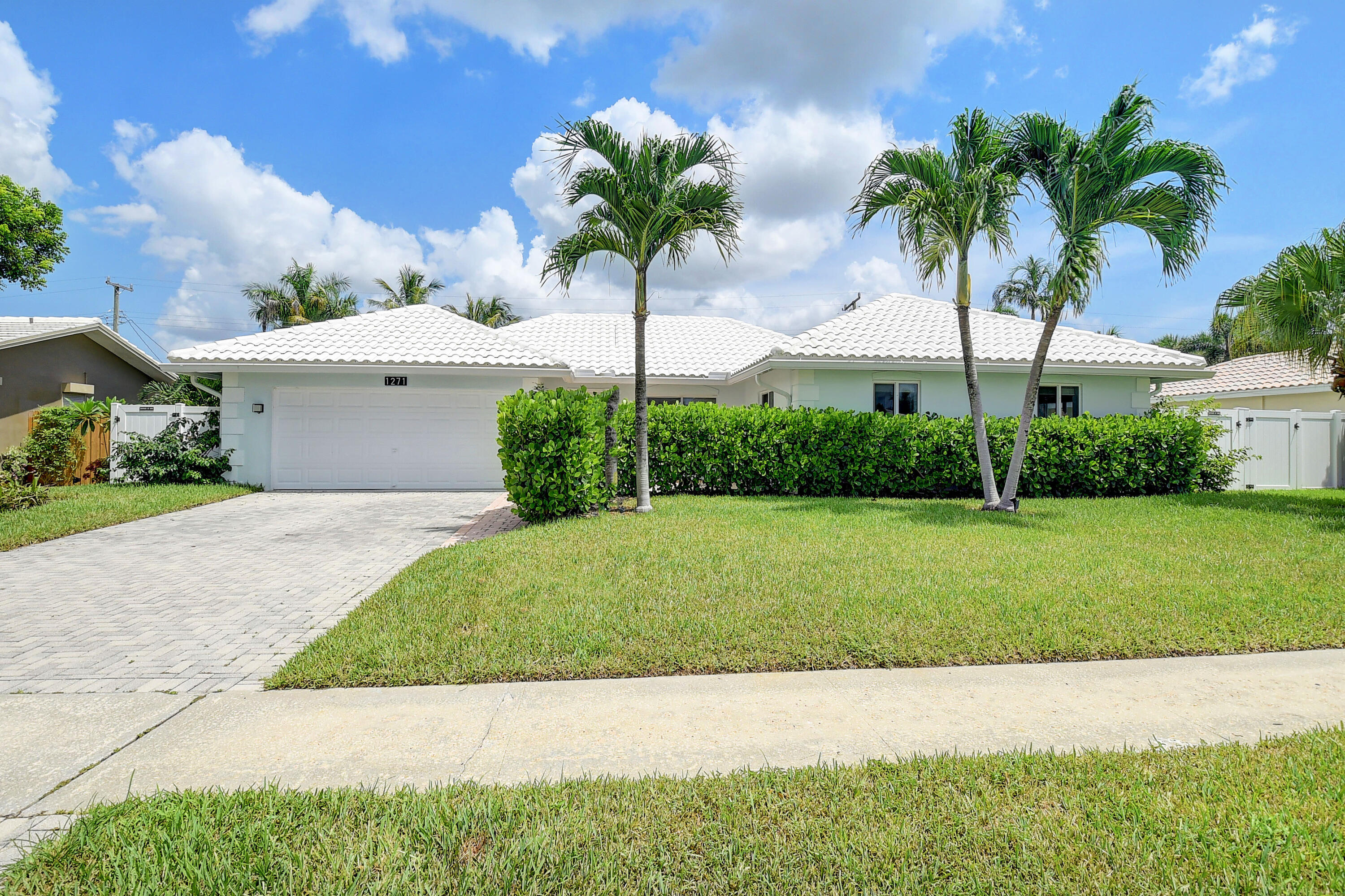 1271 Southwest 13th Drive Boca Raton, FL 33486 - Photo 2 of 47 01_dsc_8885_6_7_8_9