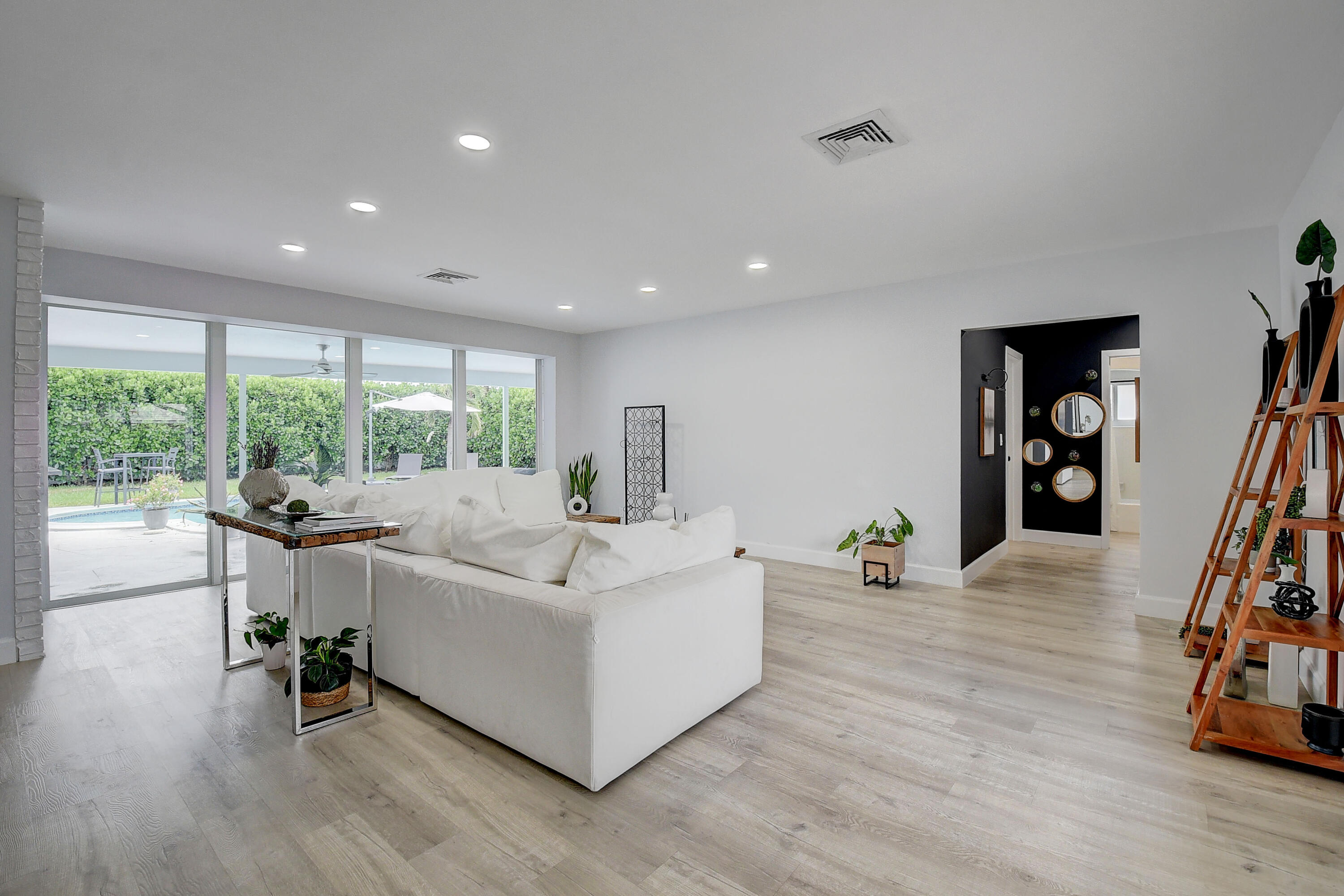 1271 Southwest 13th Drive Boca Raton, FL 33486 - Photo 7 of 47 07_dsc_8915_6_7_8_9