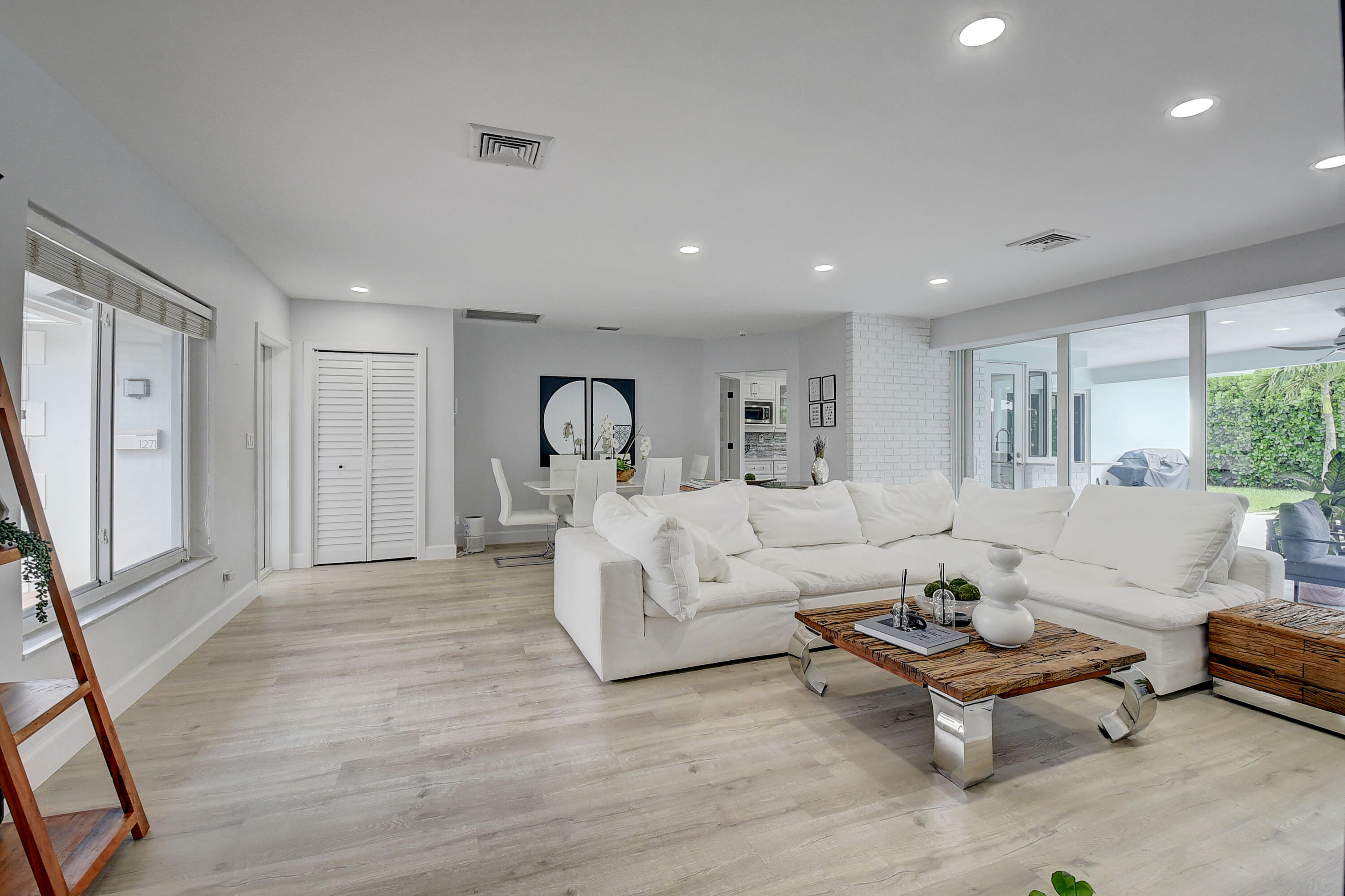 1271 Southwest 13th Drive Boca Raton, FL 33486 - Photo 8 of 47 08_dsc_8920_1_2_3_4