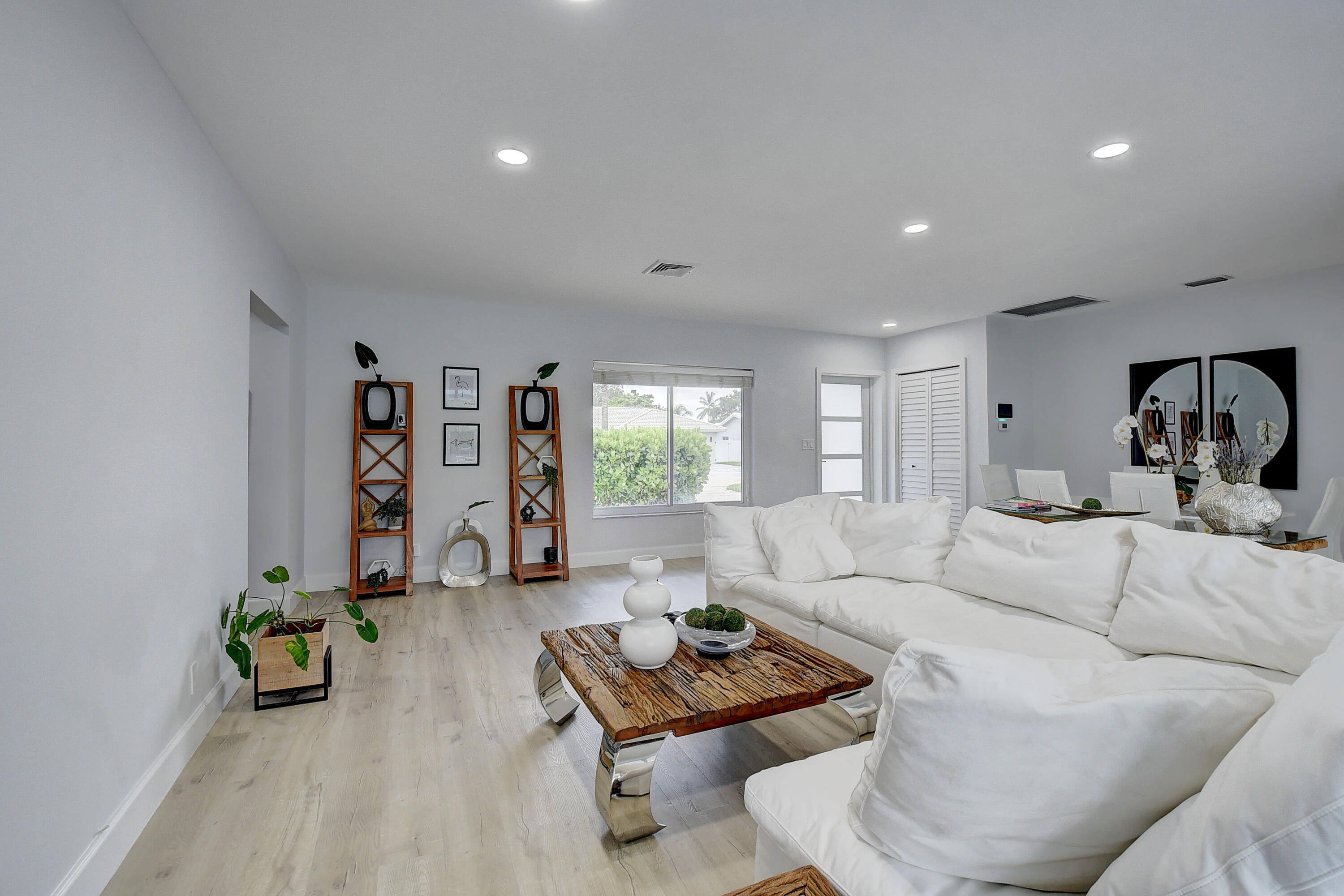 1271 Southwest 13th Drive Boca Raton, FL 33486 - Photo 9 of 47 09_dsc_8925_6_7_8_9