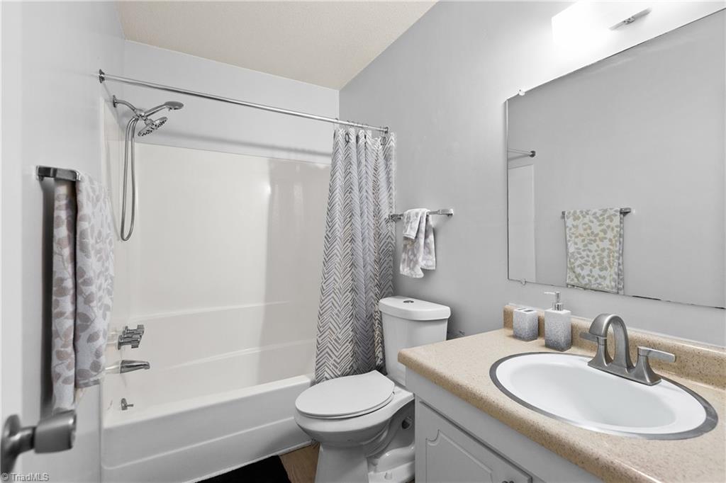 2250 Sunderland Road, Unit 29B Winston-Salem, NC 27103 - Photo 26 of 31