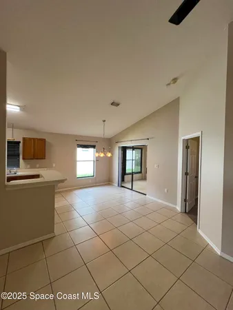 $2,050 | 2540 Alicia Lane, Melbourne, FL 32935