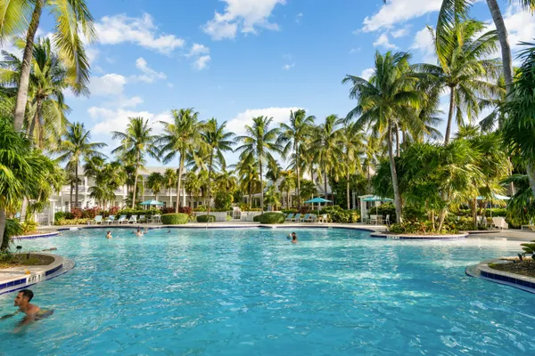 $975,000 | 2600 Overseas Highway, Unit 87, Marathon, FL 33050