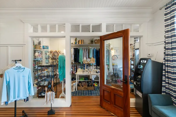 a front view of a livingroom with furniture