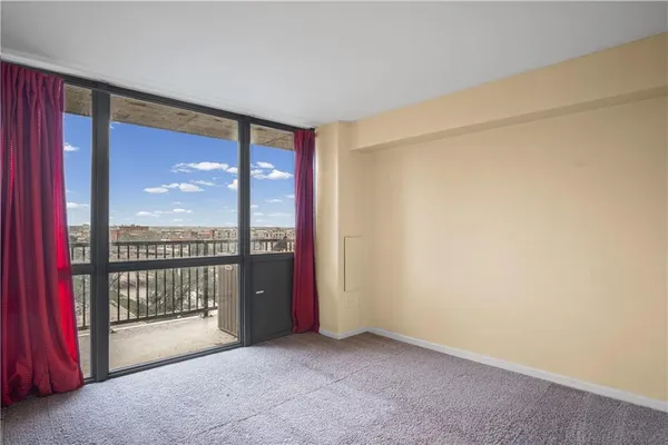 $222,000 | 600 Admiral Boulevard, Unit 507, Kansas City, MO 64106