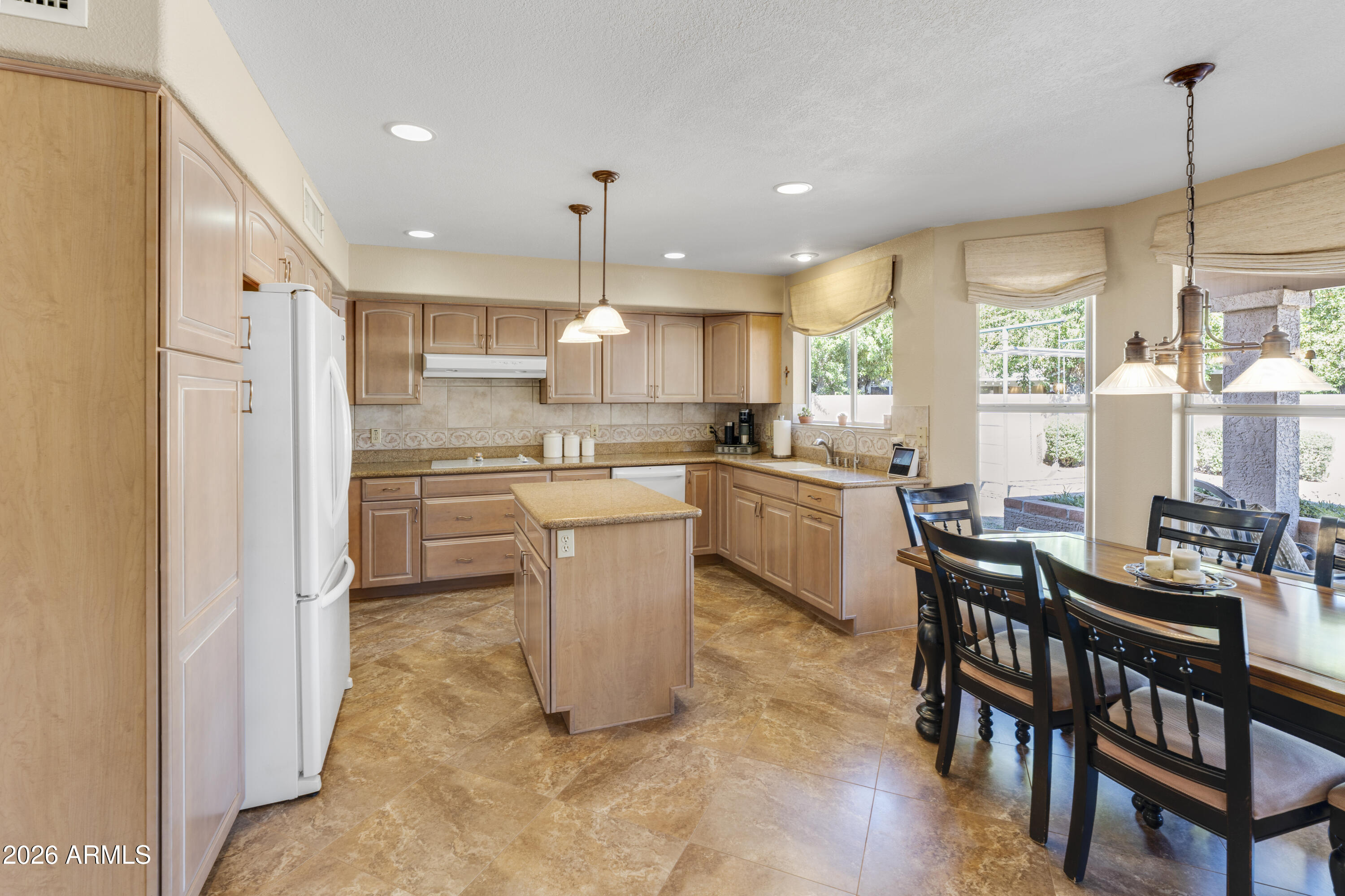 1317 East Grandview Road Phoenix, AZ 85022 - Photo 8 of 59