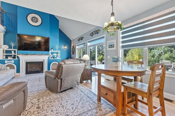 $999,900 | 637 Mason Road, Ashby, MA 01431