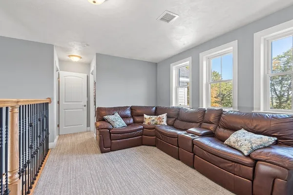 $999,900 | 637 Mason Road, Ashby, MA 01431