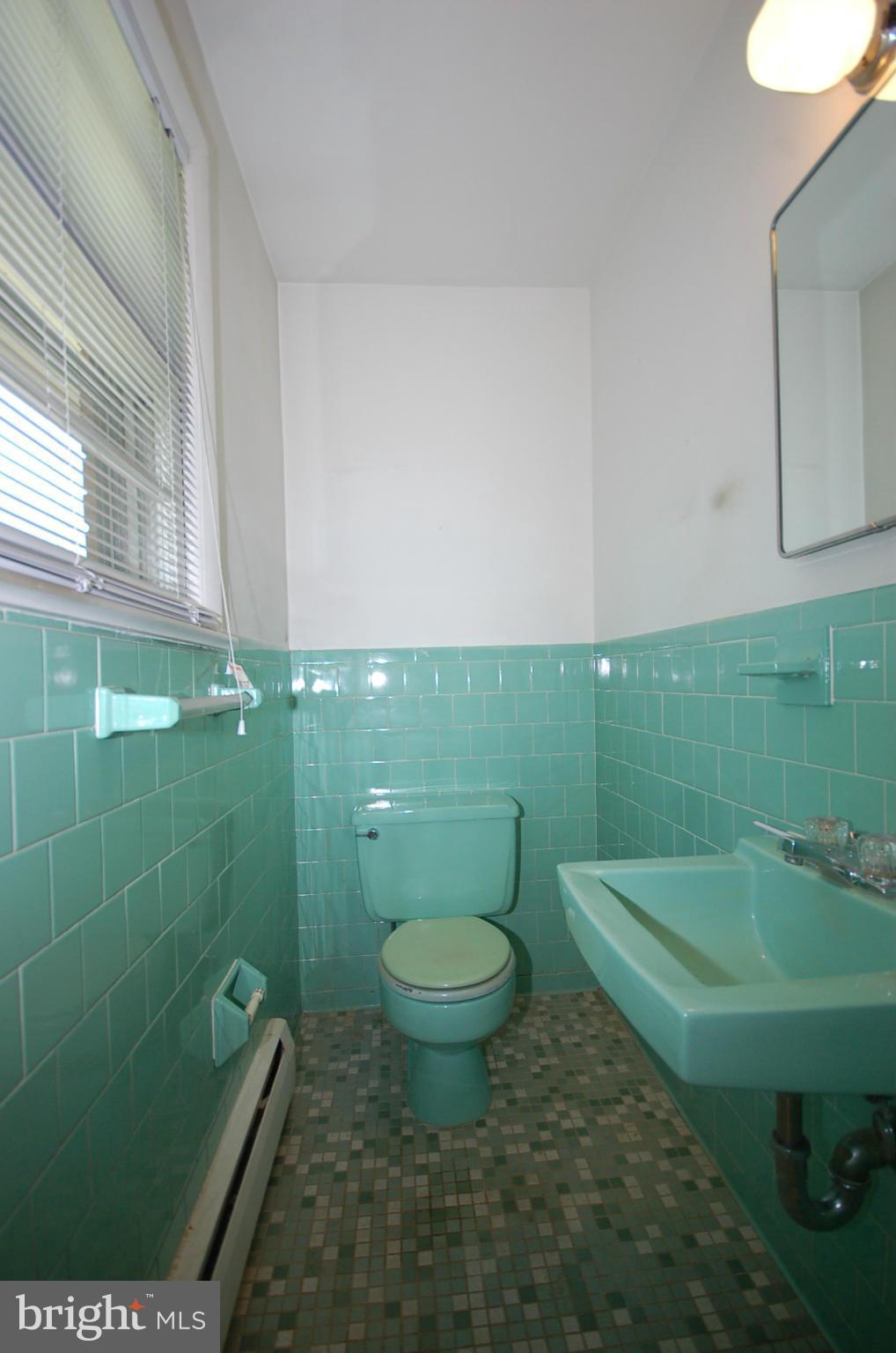 1001 Gold Mine Road Brookeville, MD 20833 - Photo 6 of 17 Bath (Master)