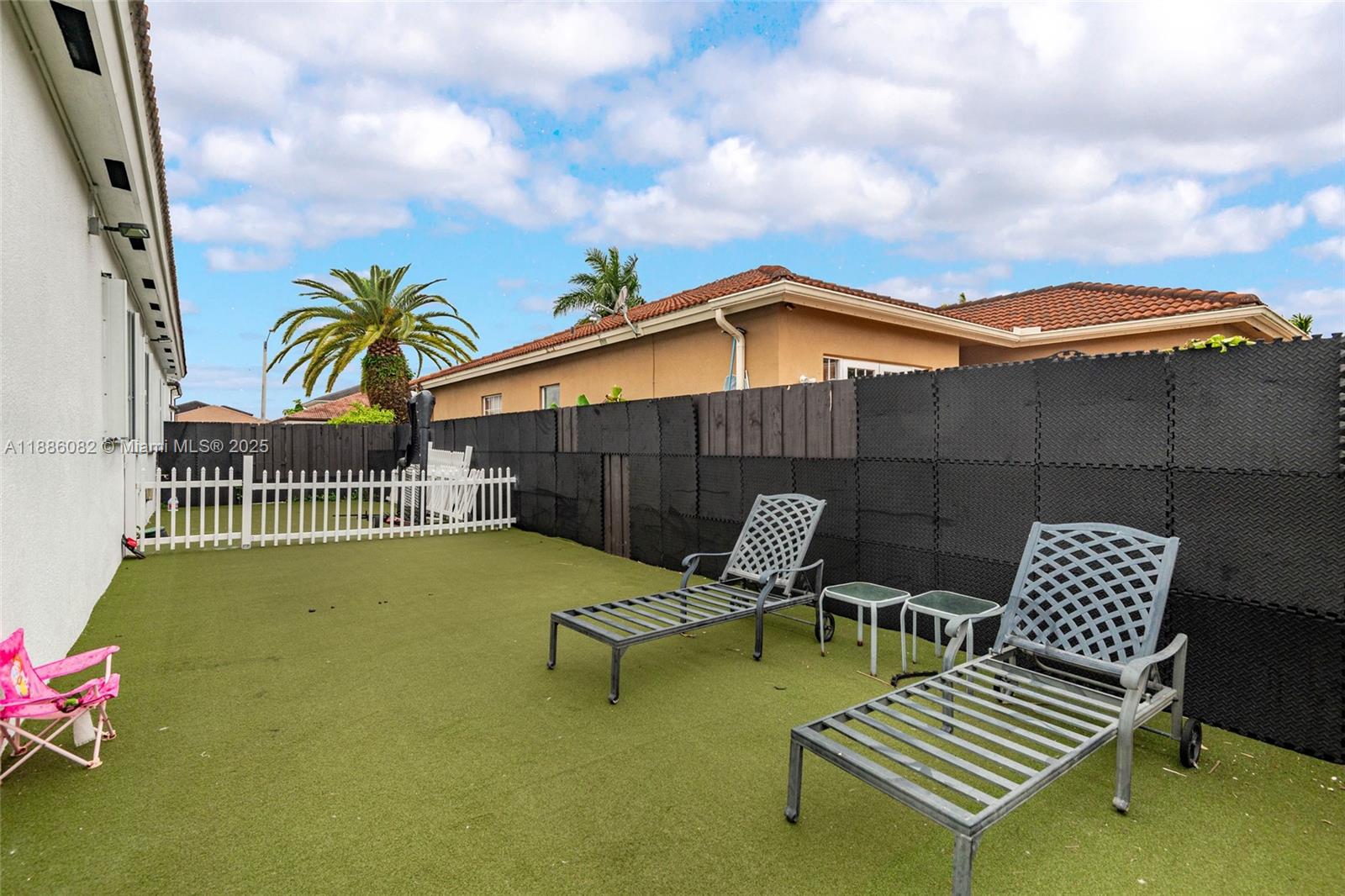 2911 Southwest 149th Place Miami, FL 33185 - Photo 32 of 33