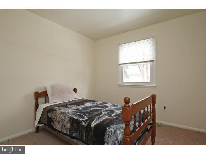 1205 Woodridge Road Coatesville, PA 19320 - Photo 18 of 24 Bedroom 3