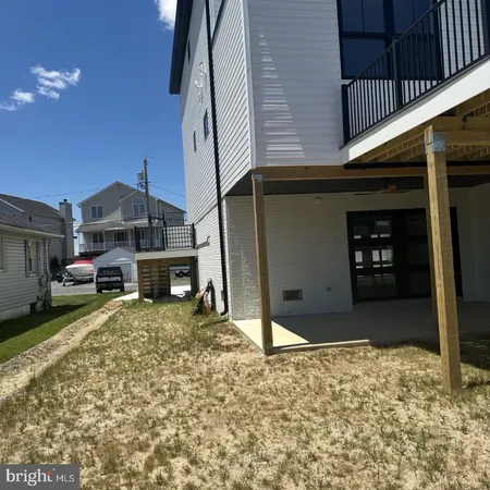 $925,000 | 6931 River Drive Road, Sparrows Point, MD 21219