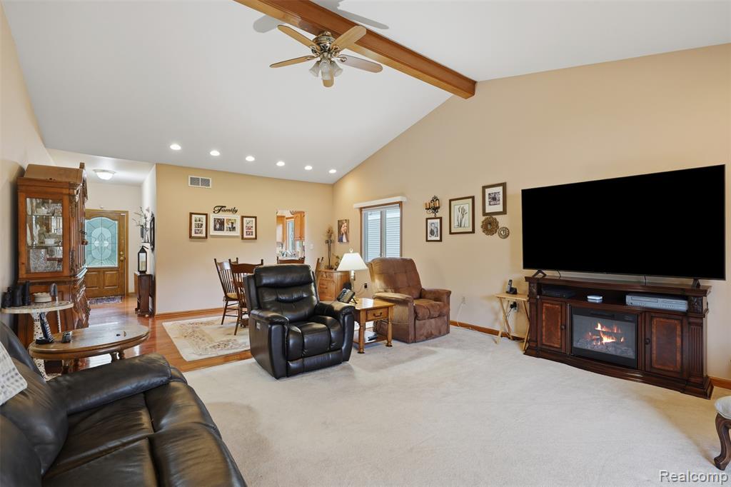 9210 Newburgh Road Livonia, MI 48150 - Photo 6 of 27