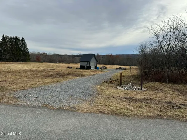 $114,900 | L13.422 Wells Road, Pattersonville, NY 12137