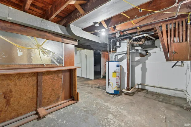 $82,000 | 3919 Gaywood Drive, Fort Wayne, IN 46806