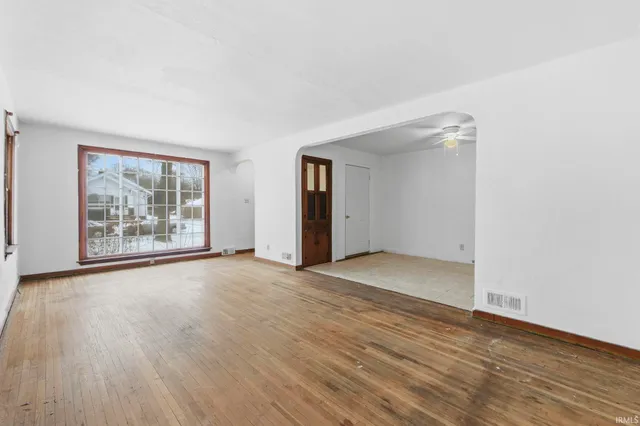 $82,000 | 3919 Gaywood Drive, Fort Wayne, IN 46806